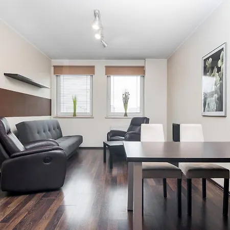 Platinum Inowroclawska By Renters * Breslavia